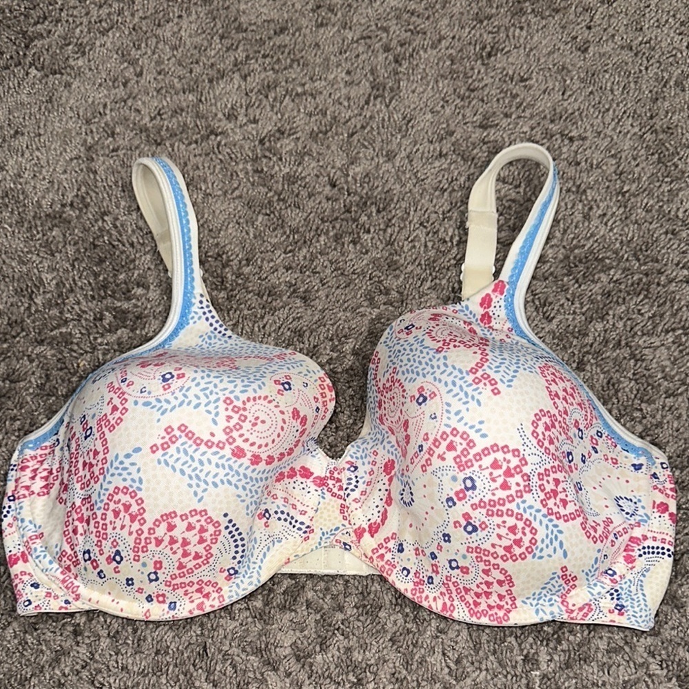 Playtex Pink and Blue Paisley Underwire Bra